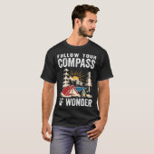 Follow Your Compass Of Wonder Camping Tシャツ (正面フル)
