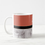 Fond terracotta et marbre avec prénom コーヒーマグカップ (左)