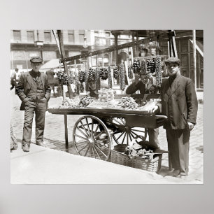 Food Cart in Little Italy, 1908. Vintage Photo ポスター
