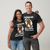 Football Dad Like a Normal Dad But Cooler Big Foot Tシャツ (ユニセックス)