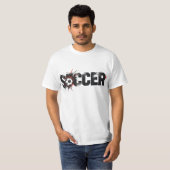 Football Is Life – Modern Soccer Typography Design Tシャツ (正面フル)