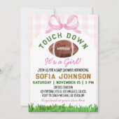 Football Touchdown It's A Girl Pink Baby Shower 招待状 (正面)
