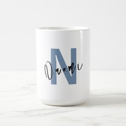 For Girls – Unique Custom N Mug with Name Naomi コーヒーマグカップ (中央)