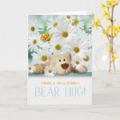 for Kids Sympathy Teddy Bear Hug and Daisies カード (黄色い花)