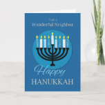 For Neighbor Hanukkah（ユダヤ教）メノラーon Dark Blue カード<br><div class="desc">今年はハヌカーと一緒に祝お隣に参加して、この休暇の間に彼らのために与え挨拶し、共有心からの願いを持つためにこのカードで。その前面に（ユダヤ教）メノラーの画像が見える。</div>