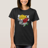 For Teachers Black Teacher Magic African History M Tシャツ (正面)