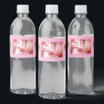 「For Your Honeymoon」ウォーターボトルのラベル ペットボトルラベル<br><div class="desc">ハネムーン与えは、これらの甘いボトルのラベルと自分のボトルの水の水を持つ。ラベルの名前と日付をカスタマイズ結婚する。ZazzleのEditwerksの店で製品を見てくれてありがとう。金ゴールドグリッター効果はデザインで実在ない。</div>