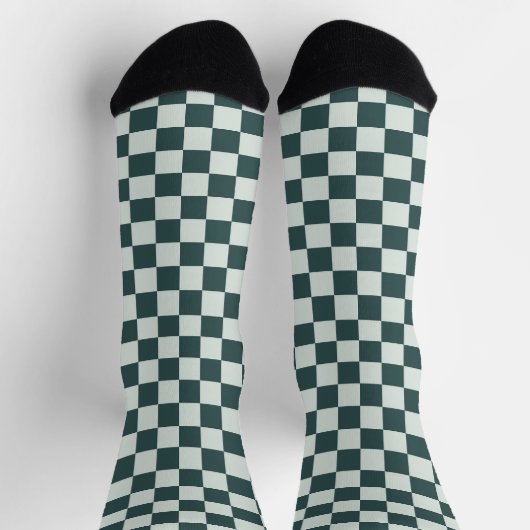 Forest green moss checkerboard pattern ソックス (上部)