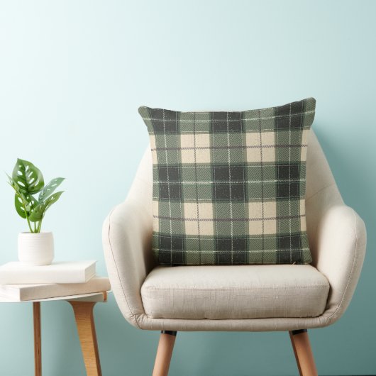 Forest Green Tartan Snowflake Throw Pillow | Cozy クッション (椅子)