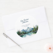 Forest Mountain Rustic Adventure Baby Shower  ラウンドシール (封筒)