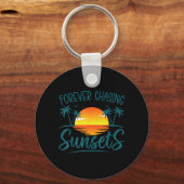 Forever Chasing Sunset Sunshine Summer Beach キーホルダー (正面)
