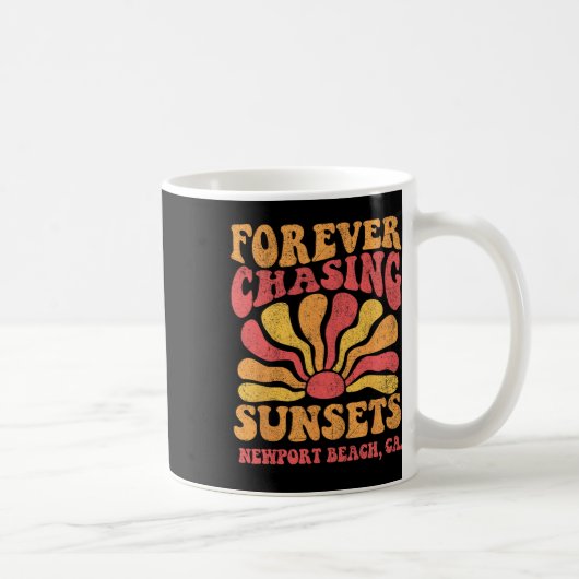 Forever Chasing Sunsets Newport Beach California 7 コーヒーマグカップ (右)