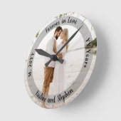 Forever in Love 結婚's Anniversary写真 ラウンド壁時計 (傾斜)