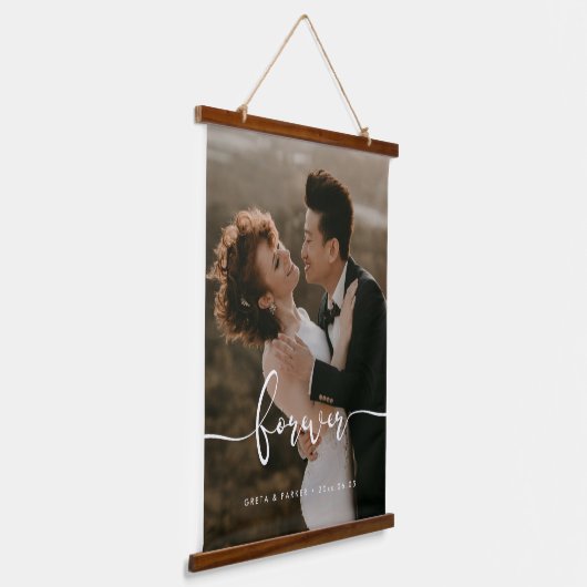 Forever newlywedsエレガントフォトオーバーレイ 吊り下げ型タペストリー (傾斜あり)