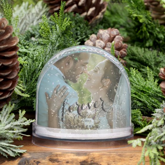 Forever Snow Globe Gift for Love and Remembrance (冬)