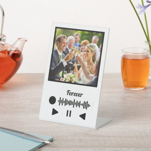 Forever with music 台座サイン (インサイチュ)