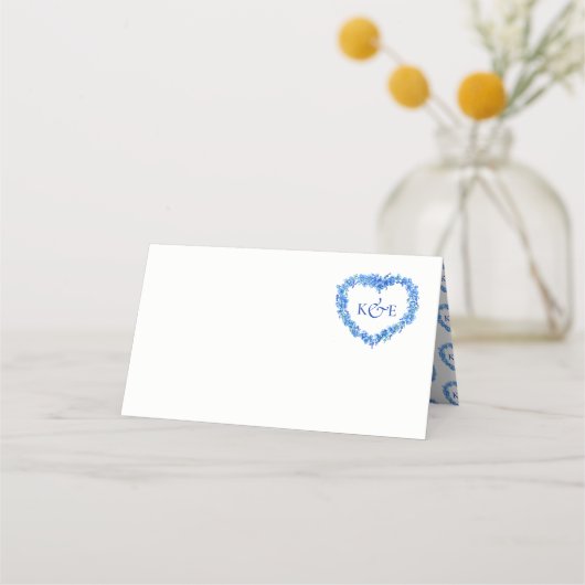 Forget me not heart art monogram wedding blue プレイスカード (正面)