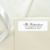 Formal and Classic | Black and White ラベル