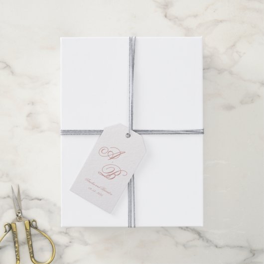Formal Classic Dusty Rose Monogram Script Wedding ギフトタグ (より糸付き)