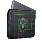 Forsyth Scottish Clan Tartan & Crest ラップトップスリーブ (正面右)