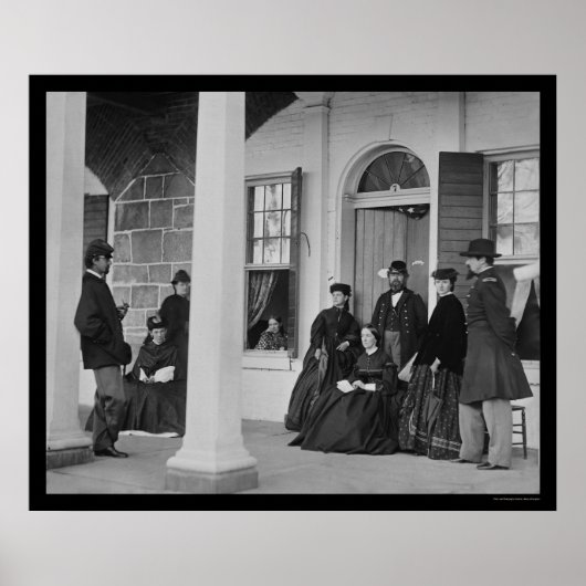 Fort Monroe, VA 1864のレディと将校 ポスター (正面)