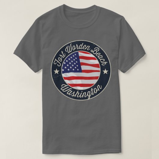 Fort Worden Beach - Patriotic Washington Souvenir  Tシャツ (デザイン正面)
