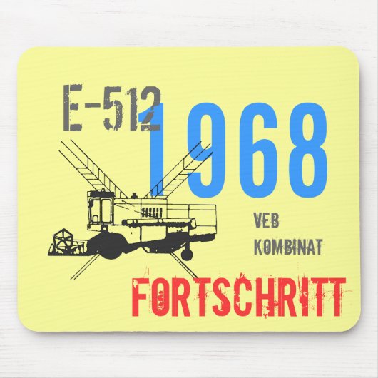 Fortschritt DDR マウスパッド (正面)