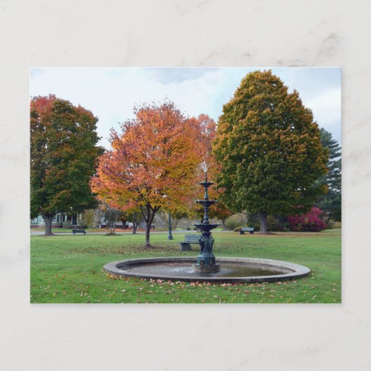 Fountain in Lyndoville, Vermont, Bandstand Park ポストカード (正面)