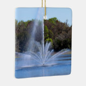 Fountain On A Pond セラミックオーナメント (右)