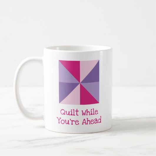 Four Color Quilting Pun Pinwheel Quilt Block コーヒーマグカップ (左)