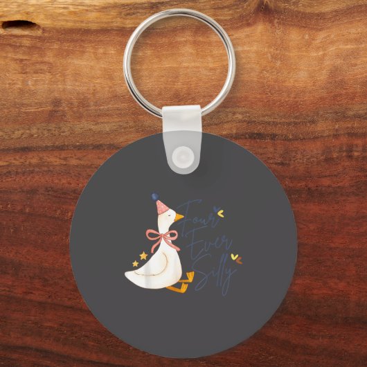 Four Ever Silly Funny Silly Goose 4th Birthday  キーホルダー (正面)