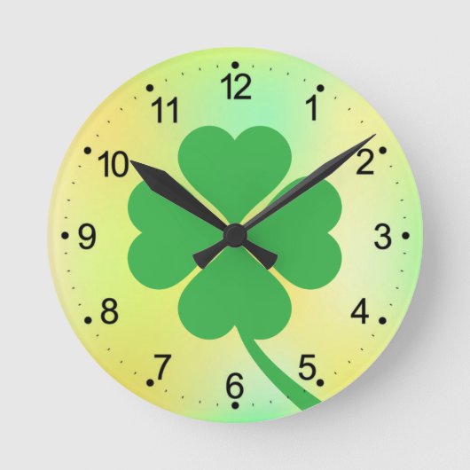 Four Leaf Clover St. Patrick's Day Design-87906 ラウンド壁時計 (正面)