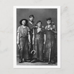 Four Young Blacksmiths -ヴィンテージ1881写真 ポストカード