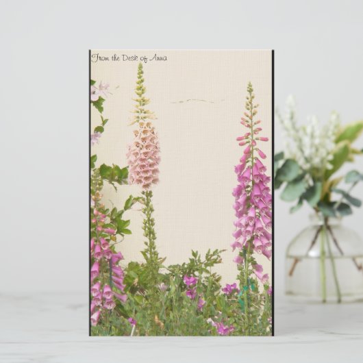 Foxgloveの花のパーソナライズな文房具 便箋 (スタンド正面)
