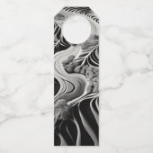 Fractal Flow ボトルネックタグ (正面)