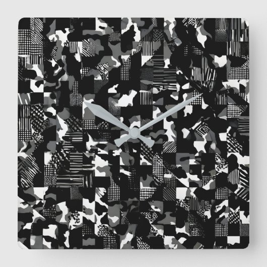 "Fractura" - 黒と白のカモフラージュ パターン スクエア壁時計 (正面)