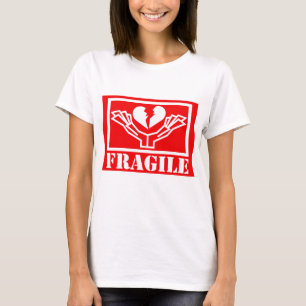 FRAGILE Tシャツ