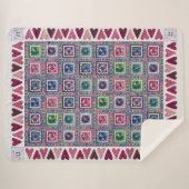 Framed Hearts Patchwork Fleece Blanket シェルパブランケット (正面(横))