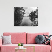 Framed in Stillness キャンバスプリント (インサイチュ (リビング))