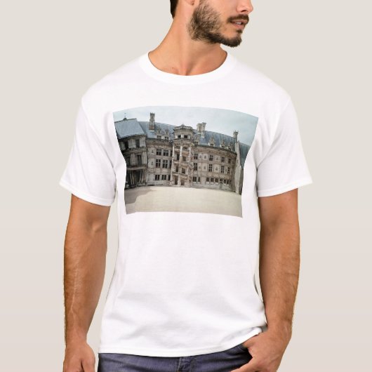 Francois Iの翼の南東の正面 Tシャツ (正面)