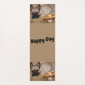 Französische Bulldogge am Meer im Urlaub ヨガマット (裏面)