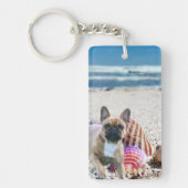 Französische Bulldogge am Strand French Bulldog キーホルダー (正面)
