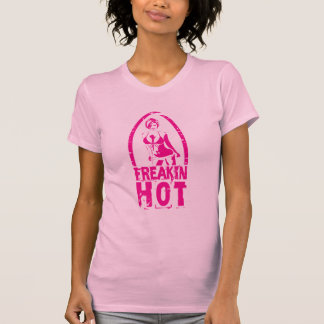 Freakinの熱い女の子のロゴのショッキングピンクのタンクトップ Tシャツ