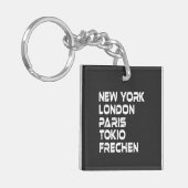 Frechen NY London Paris Tokio Anhänger キーホルダー (正面左)