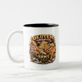Free Gluten! Funny Bread Lover Coffee Mug ツートーンマグカップ (左)