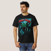 FREE HUGS (From Your New God) Ctulhu Tシャツ (正面フル)