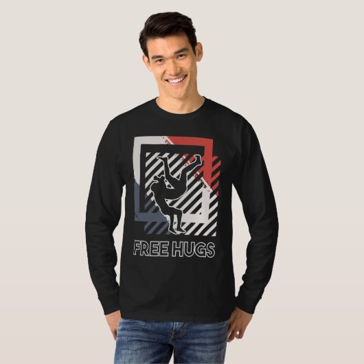 Free Hus Cuddle Embrace Professional Wrestling Coa Tシャツ (正面フル)