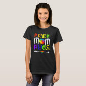 Free Mom Hugs Daisy Rainbow Heart Lgbt Pride Month Tシャツ (正面フル)