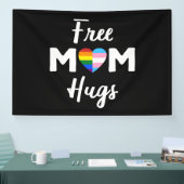 Free Mom Hugs II - 虹色ゲイ・トランスプライド 横断幕 (トレードショー)