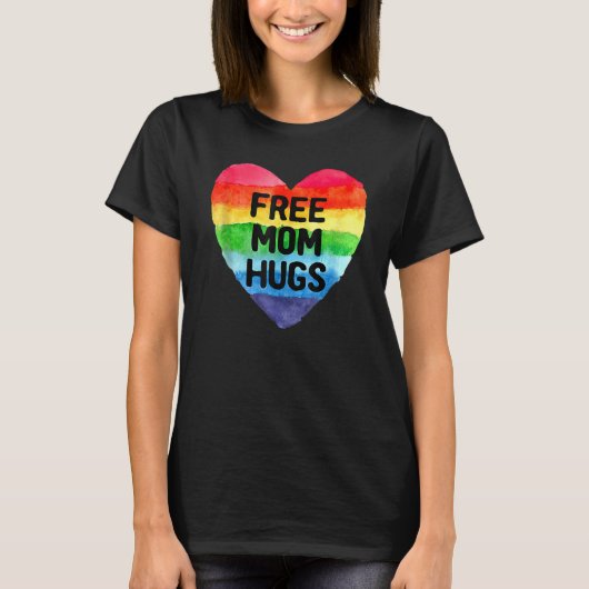 Free Mom Hugs  Rainbow Heart Lgbt Pride Month 2 Tシャツ (正面)